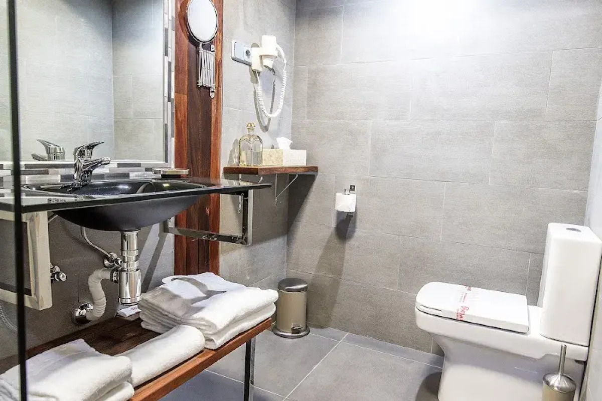 First Flatotel International