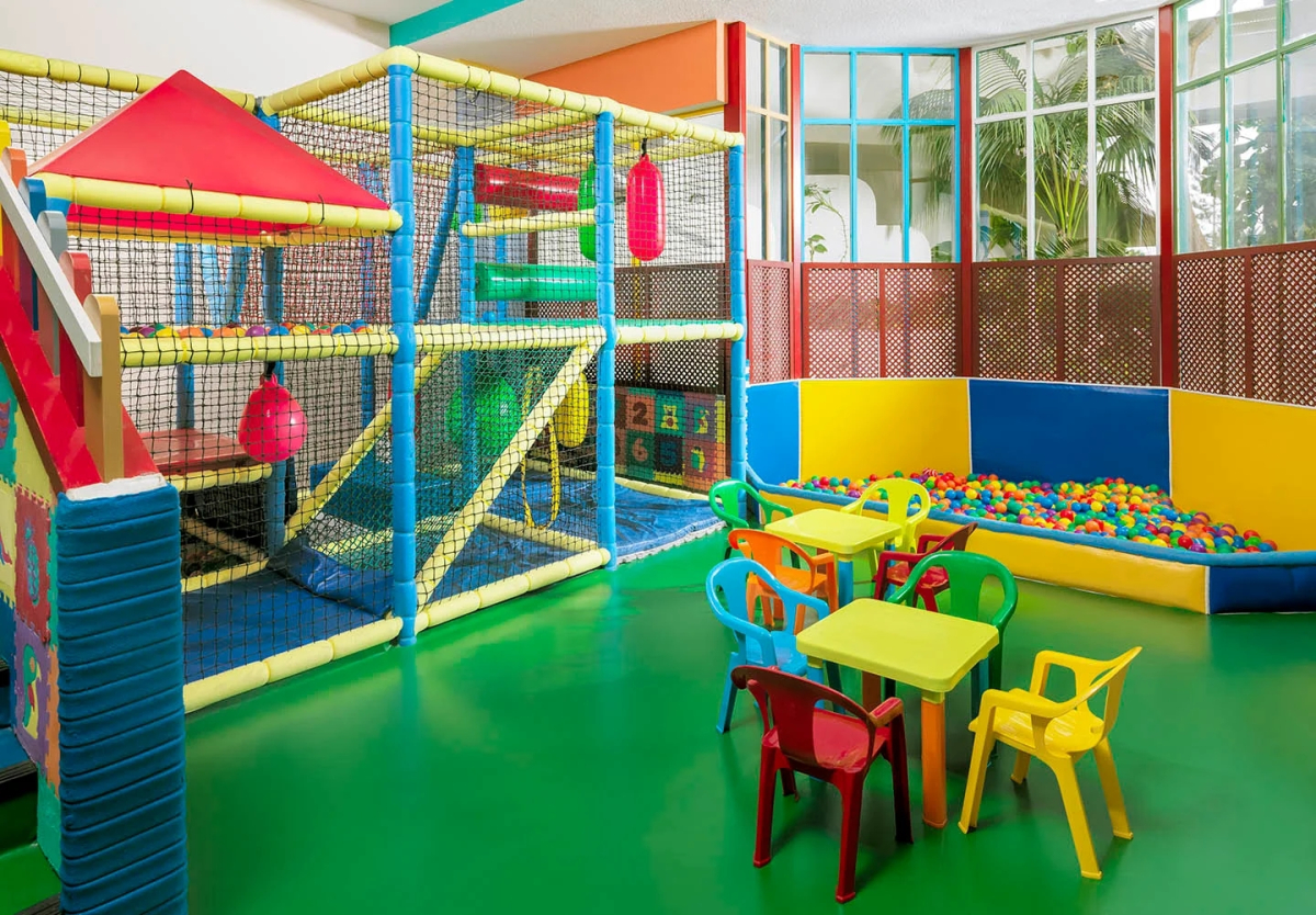 Отель H10 Las Palmeras