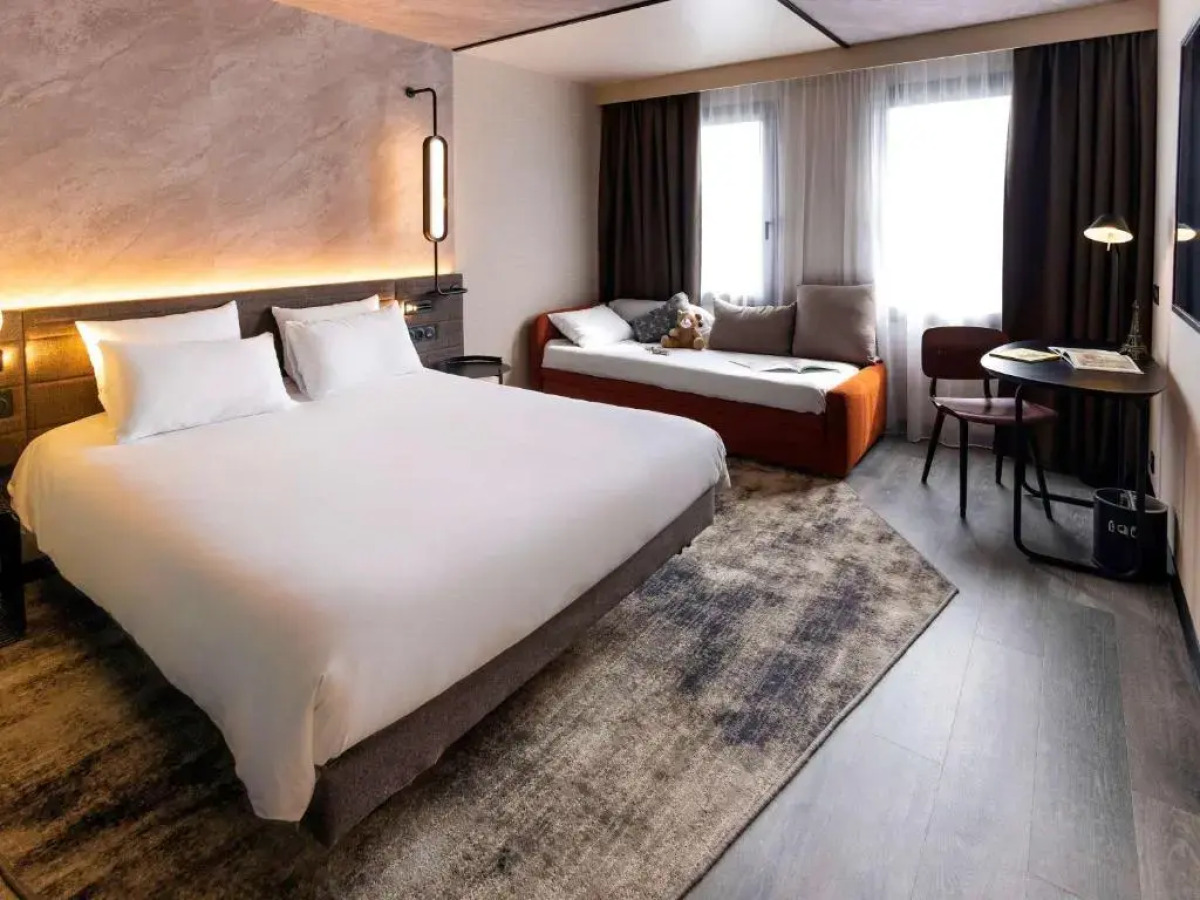 Novotel Paris Suresnes Longchamp