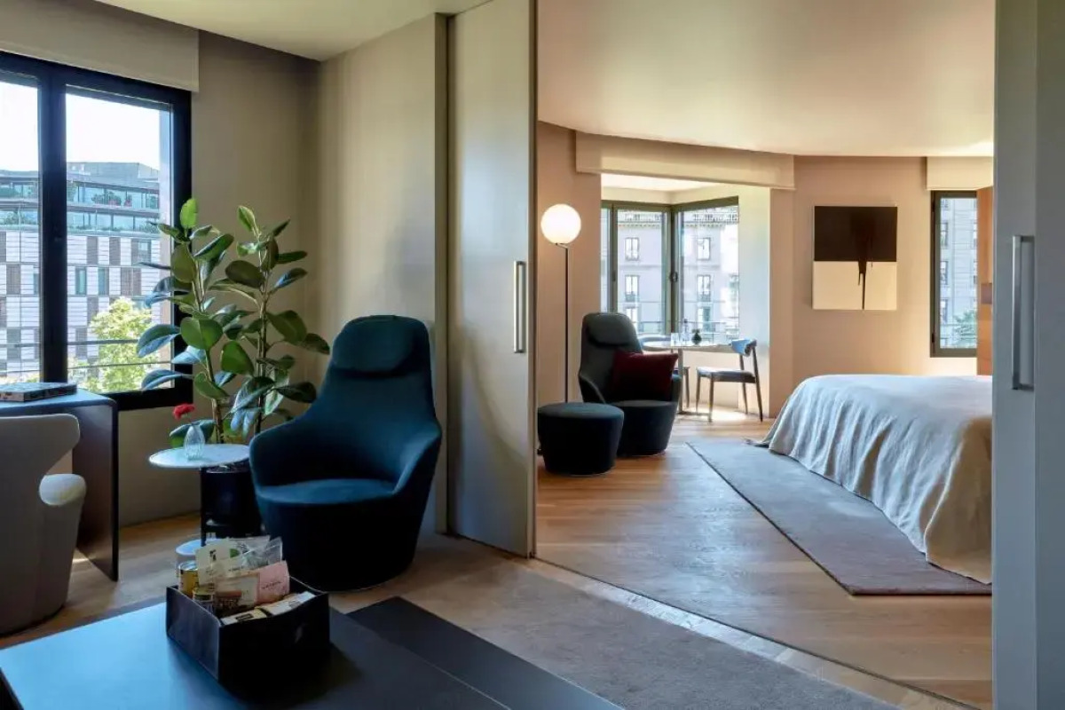 Отель Sir Victor