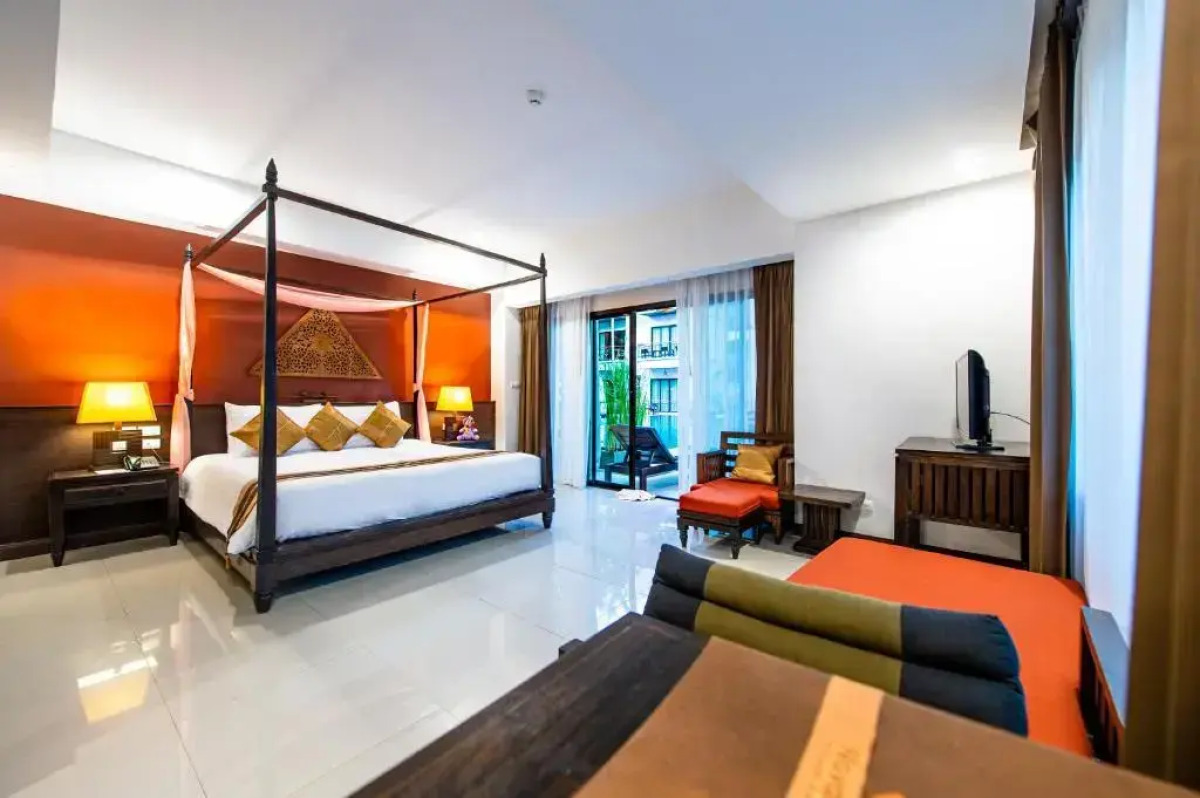 Курорт Navatara Phuket Resort