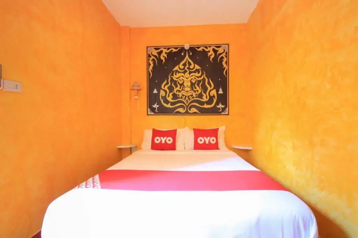 Ban Elephant Blanc Apartment