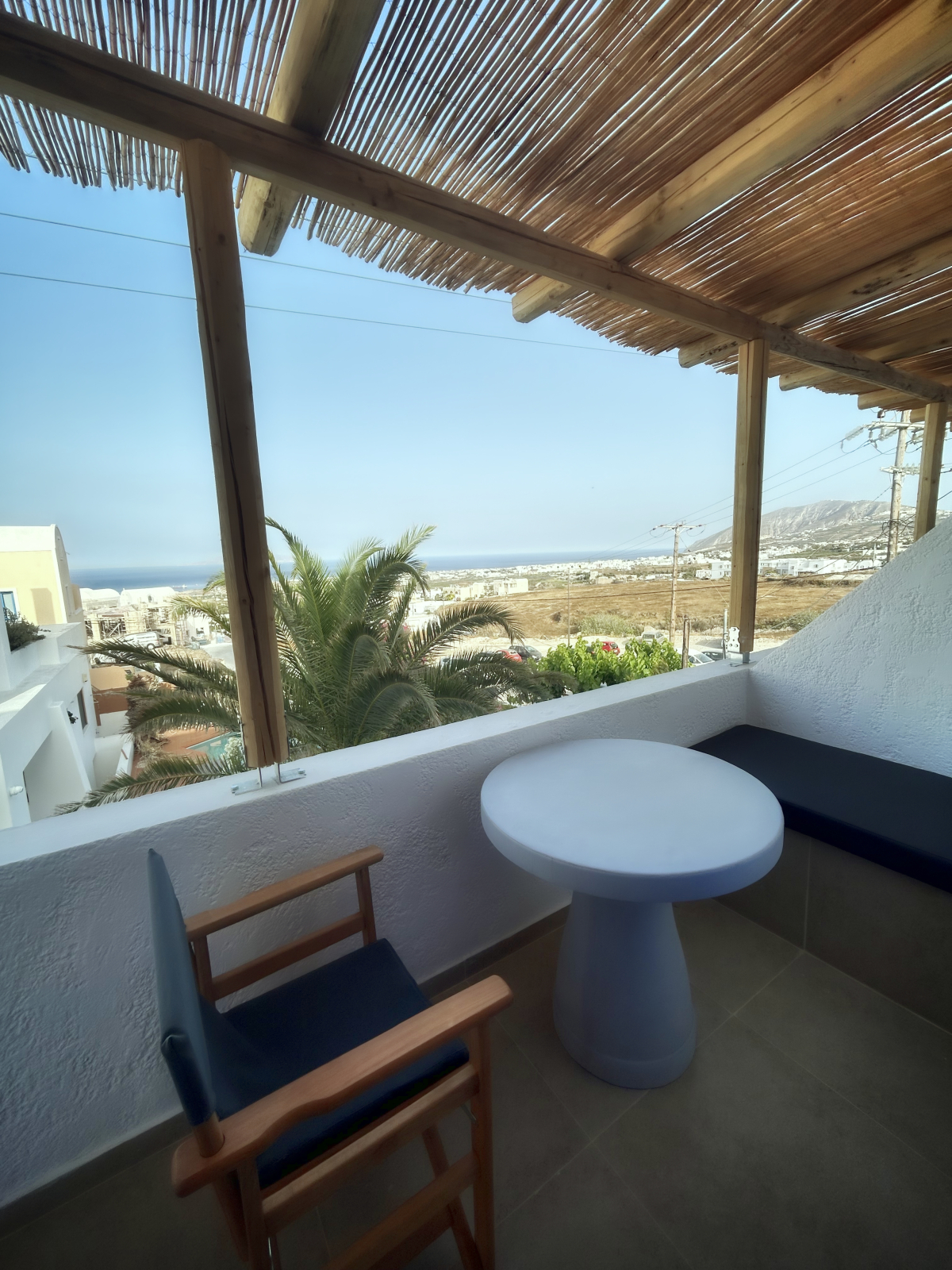 Bios Santorini Vegan - Vegetarian Boutique Hotel 