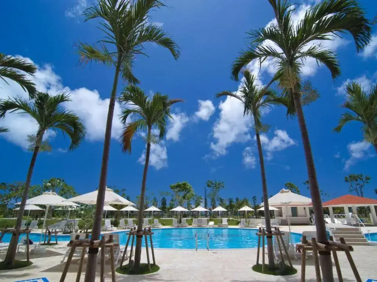 Отель Southern Beach Hotel & Resort Okinawa