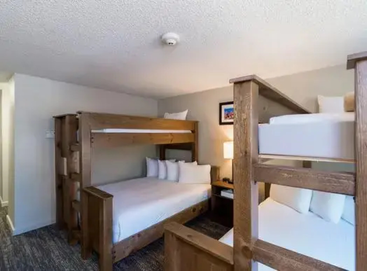 Yavapai Lodge - West & East