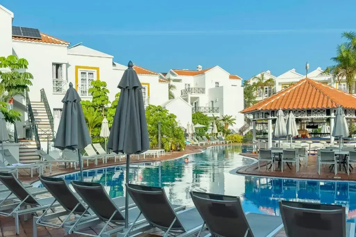 Apartamentos Parque del Sol