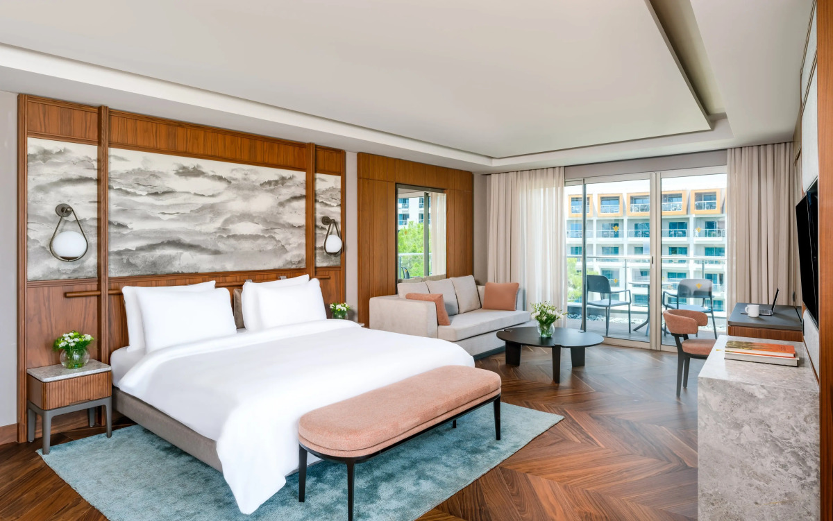 Rixos Sungate - The Land of Legends Access