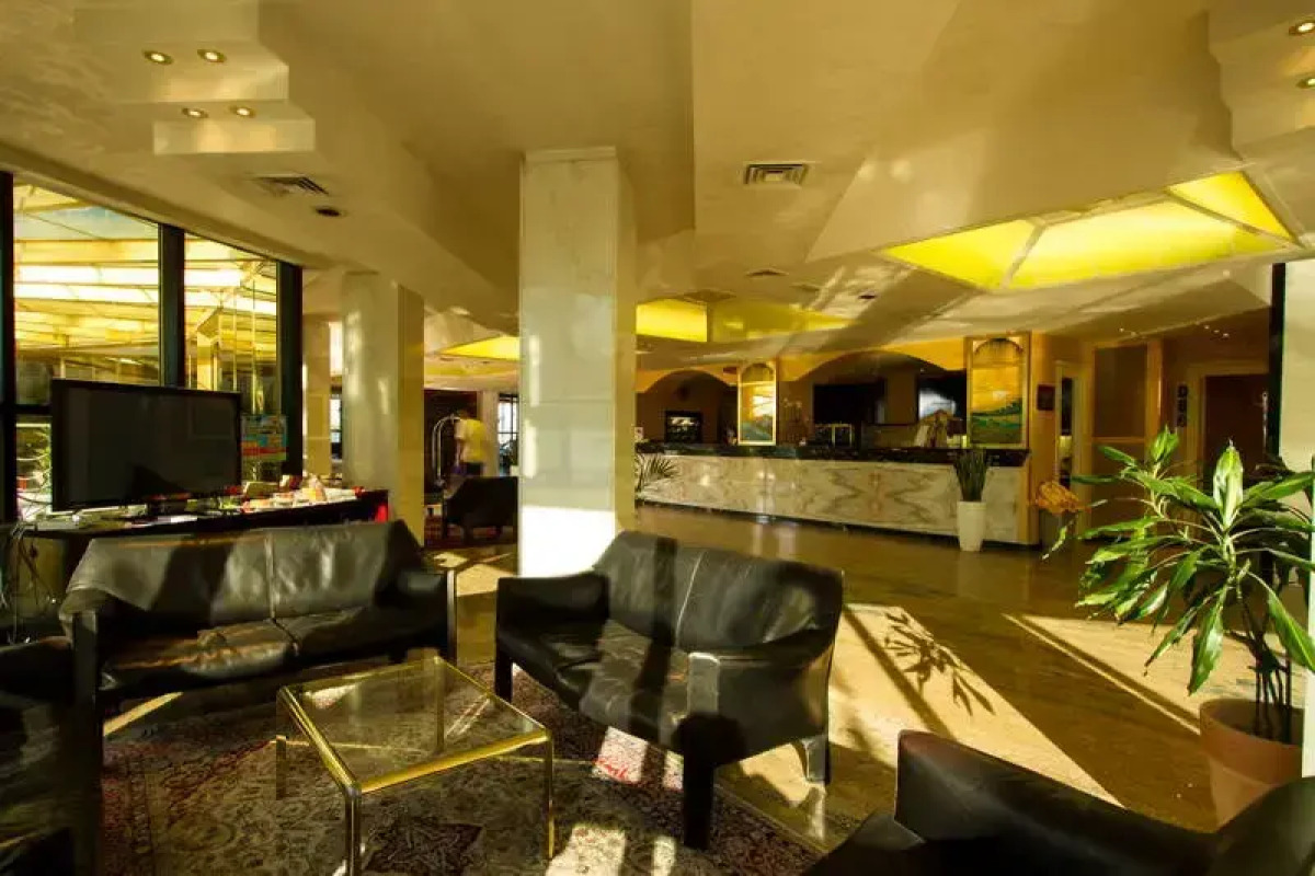 Hotel Diplomat Palace