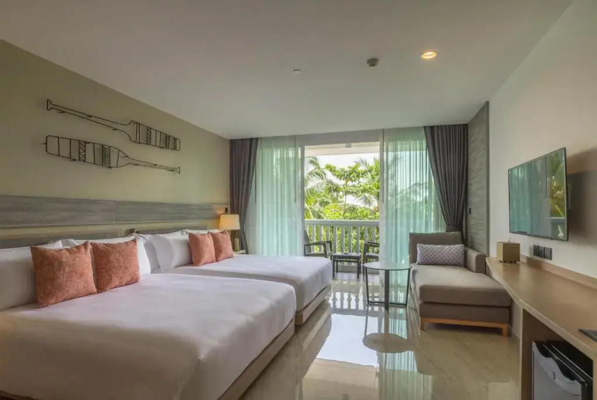 Отель Centara Ao Nang Beach Resort and Spa Krabi