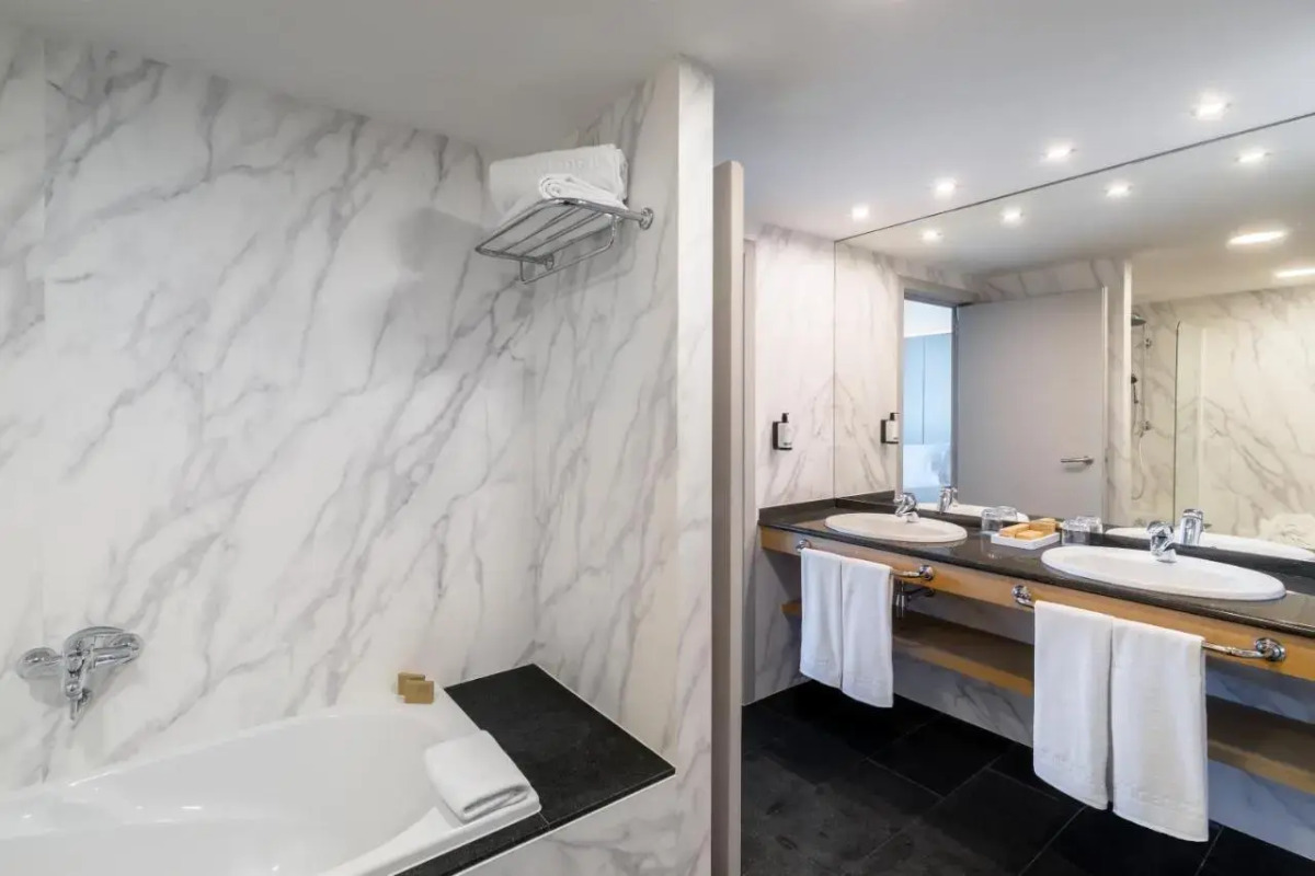 Occidental Atenea Mar- Adults Only