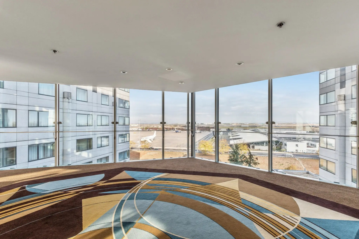 Hilton Paris Charles de Gaulle Airport