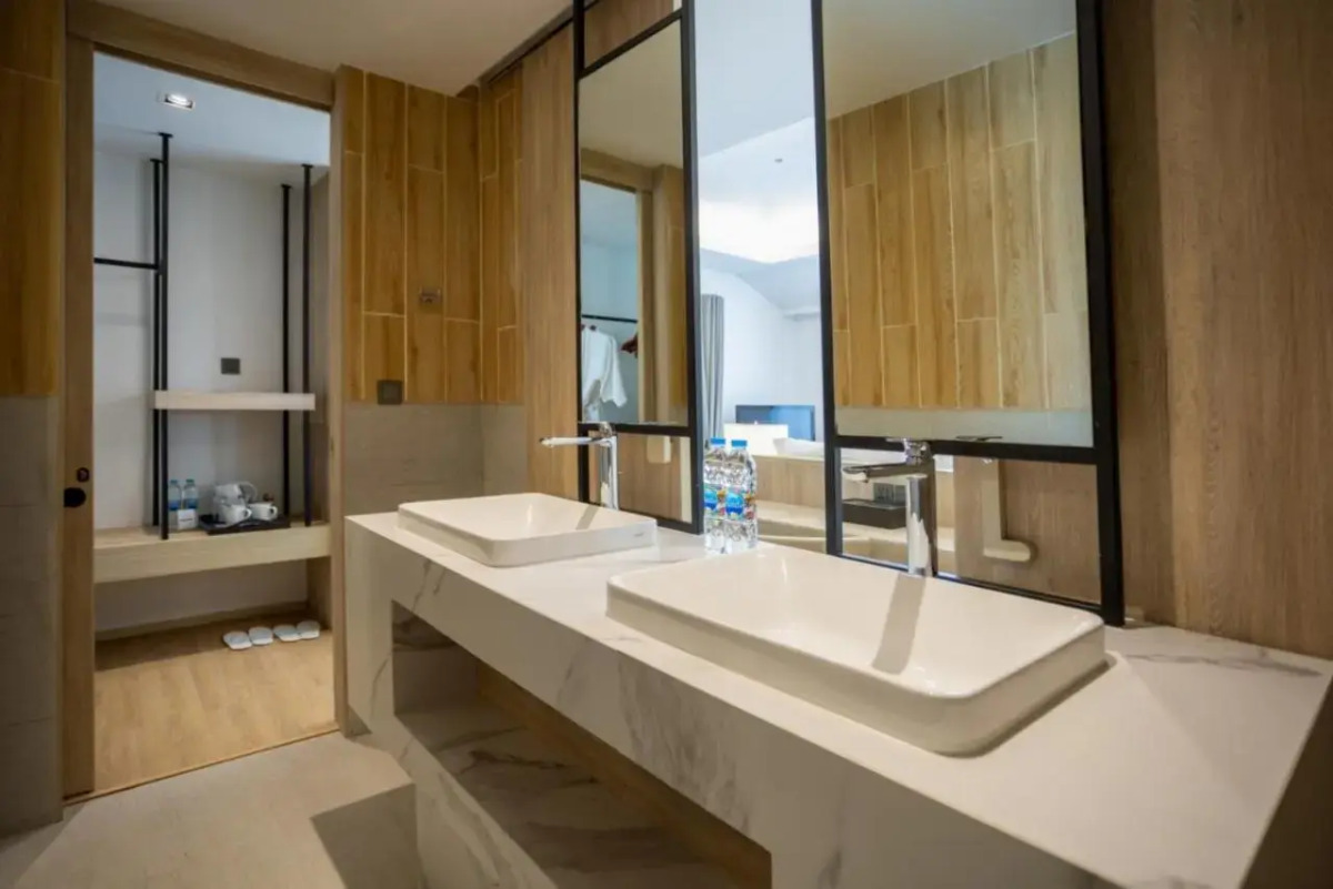 Phi Phi Holiday Resort – SHA Extra Plus