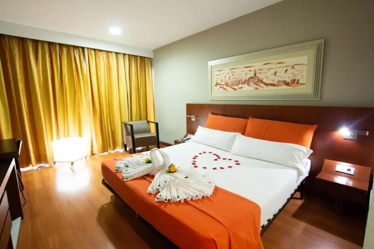 Отель Eurohotel Barcelona Gran Via Fira