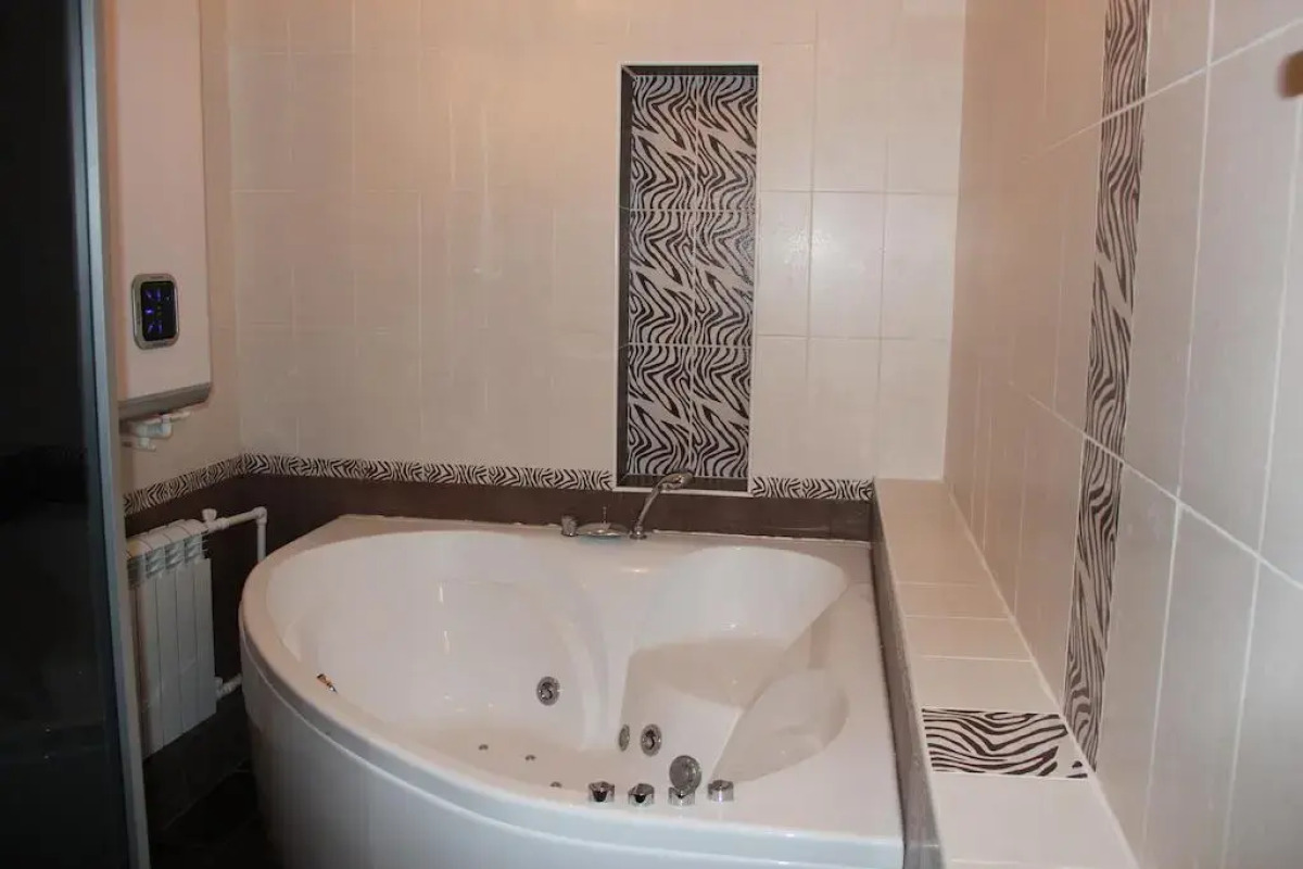 Отель Купеческая