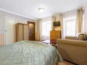 Студия на Казанской