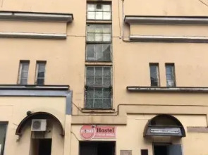 Posh Backpackers Hostel