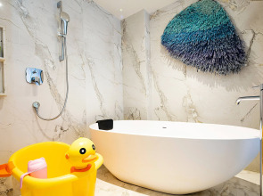 Отель Wingate by Wyndham Sanya Luhuitou