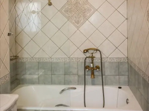 Acronafplia Pension B&D