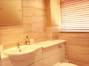 Brentwood Guest House