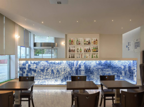 TRYP by Wyndham Porto Centro Hotel