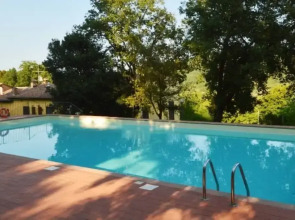 Tuscan Sun With Shared Pool