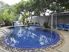 Anya Nana @ Sukhumvit