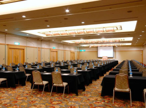 Rusutsu Resort Hotel & Convention