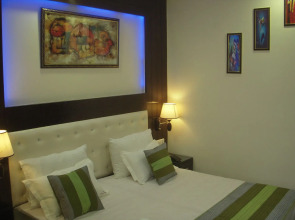 Hotel Tashkent Palace