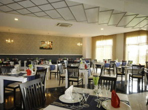 Seaden Sea World Resort & Spa