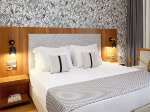 Отель Ramada by Wyndham, Athens Club Attica Riviera