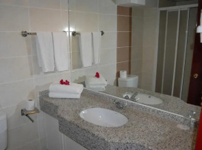 Lara Otel +12 Only Adult