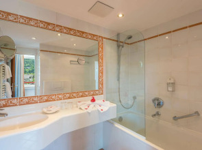 Hotel Rheinischer Hof