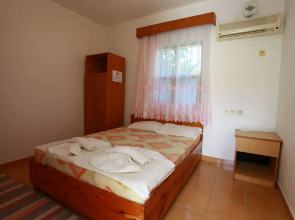 Baris Pension & Bungalows