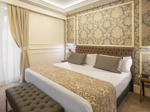 Catalonia Las Cortes Hotel