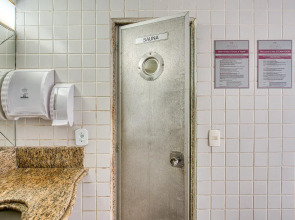 Augusto's Copacabana Hotel