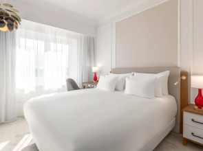 Tivoli Doelen Amsterdam Hotel