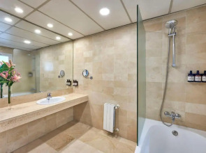 NH Barcelona Eixample