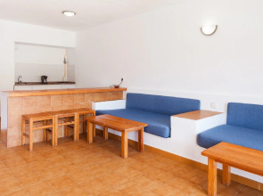 Aparthotel Puerto Cala Vadella