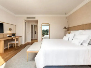 Grande Real Santa Eulalia Resort