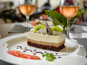 Отель Crowne Plaza Nairobi Airport, an IHG