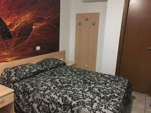 Old Milano House - Hostel