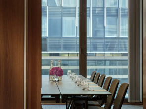 Park Plaza County Hall London