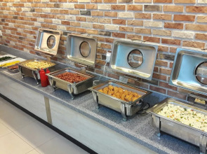 Yeongdeungpo VIP Hotel