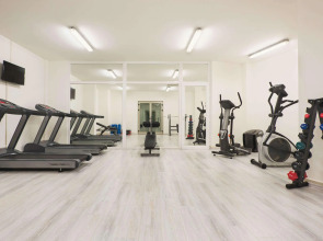 Ramada Hotel & Suites by Wyndham Kusadasi