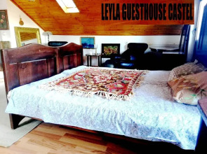 Leyla Guesthouse Castel