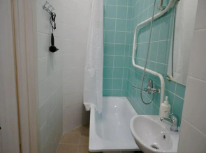 Диван и Чемодан на ул. Ватутина, 39