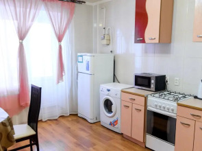 Атлант на Арсенальной