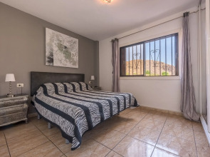 Paloma Beach Apartments