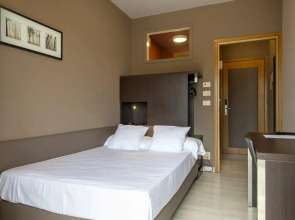 M14 Hotel & Spa