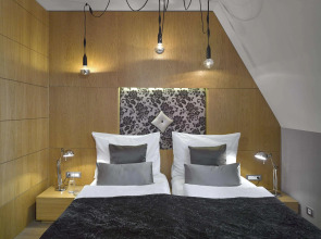 Отель INNSIDE by Melia Prague Old Town